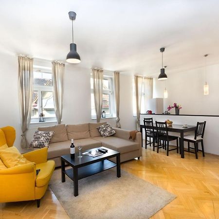 Ambiente Serviced Apartments - Tallerova Pressburg Exterior foto