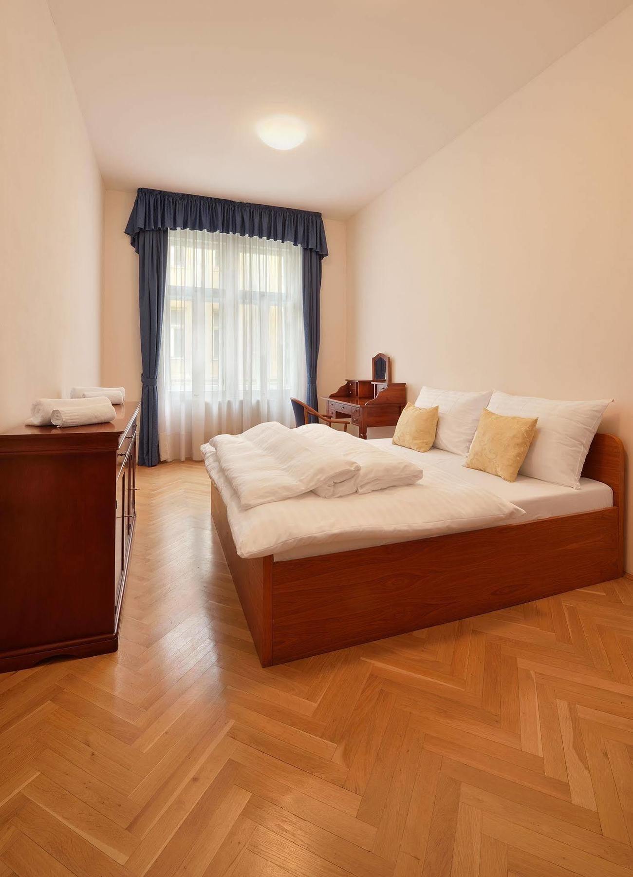 Ambiente Serviced Apartments - Tallerova Pressburg Exterior foto