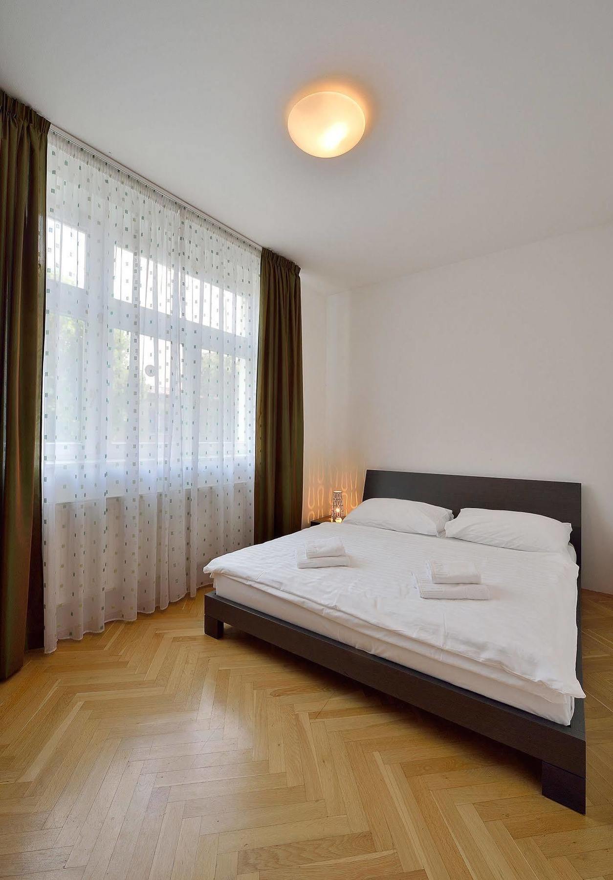 Ambiente Serviced Apartments - Tallerova Pressburg Exterior foto