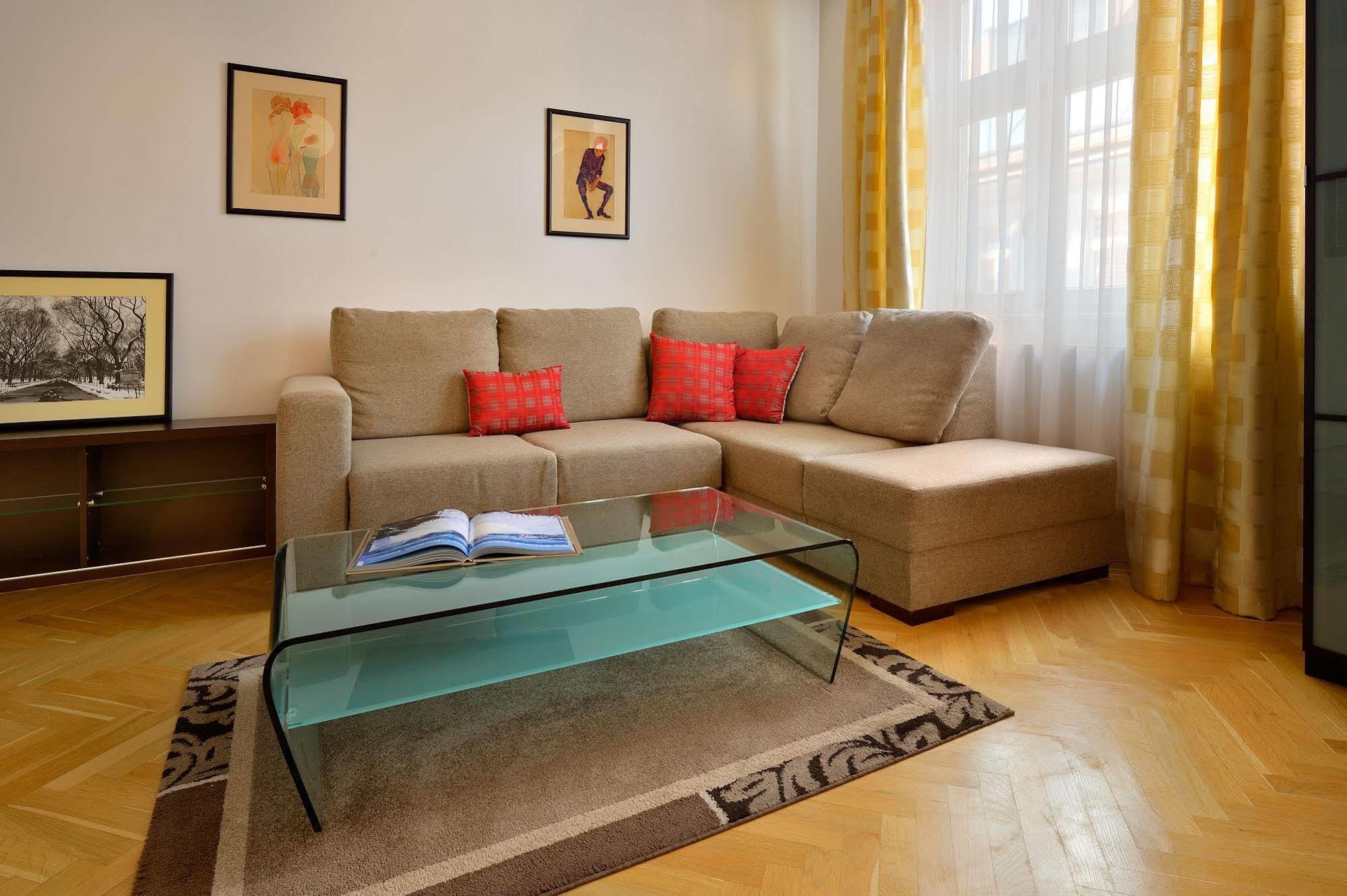 Ambiente Serviced Apartments - Tallerova Pressburg Exterior foto